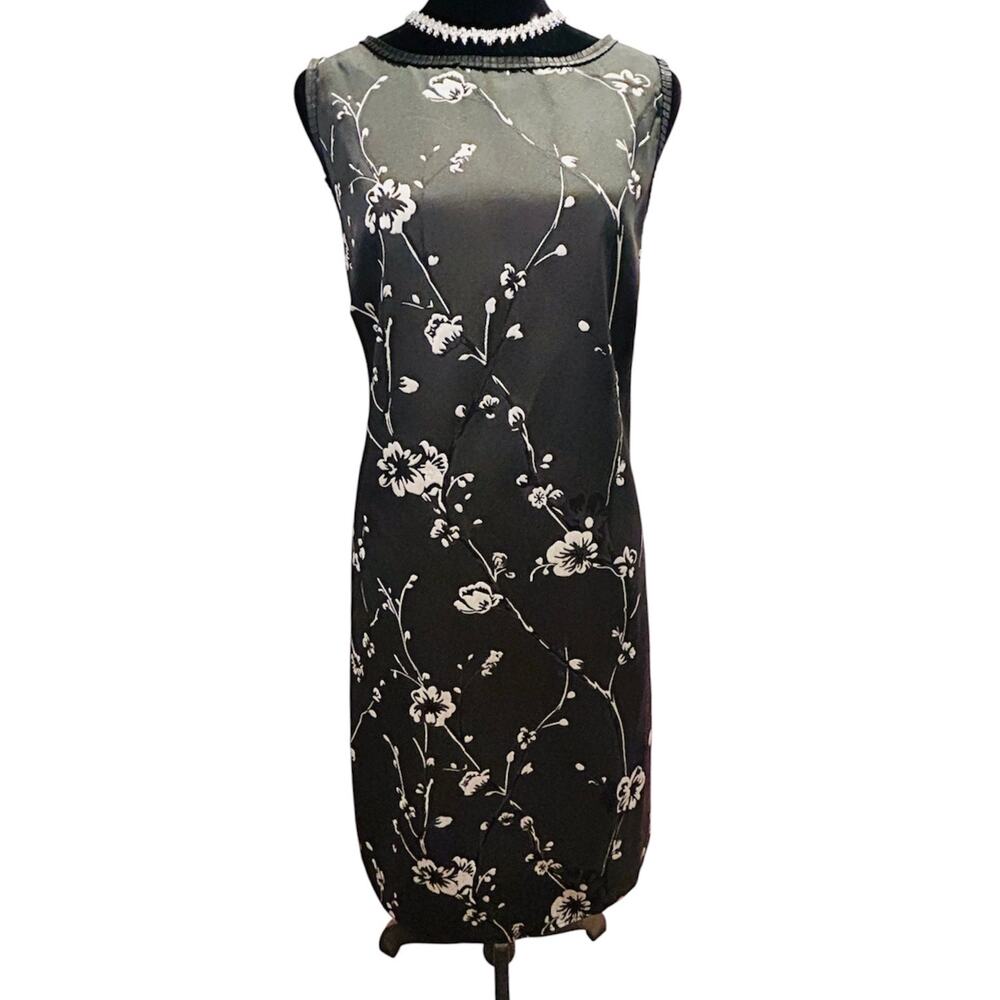 Max Studio Jacquard Shift Dress Size 10 NWT Black Floral Sleeveless